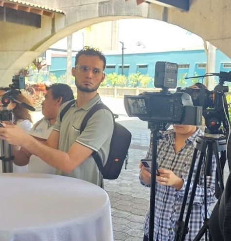 medios nicaraguenses resisten exilio