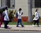 mexico contrata medicos cubanos