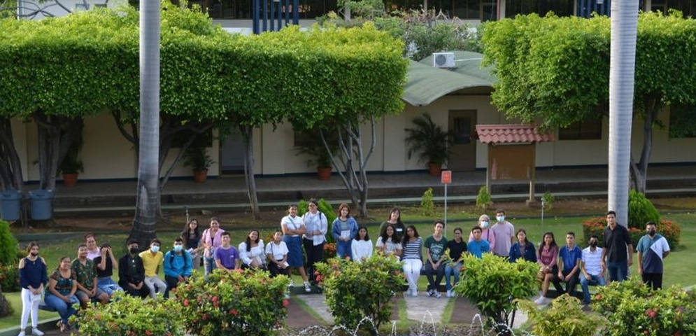 estudiantes tour uca nicaragua