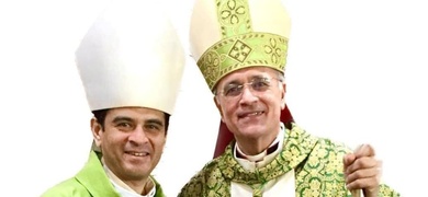 obispos premio nobel