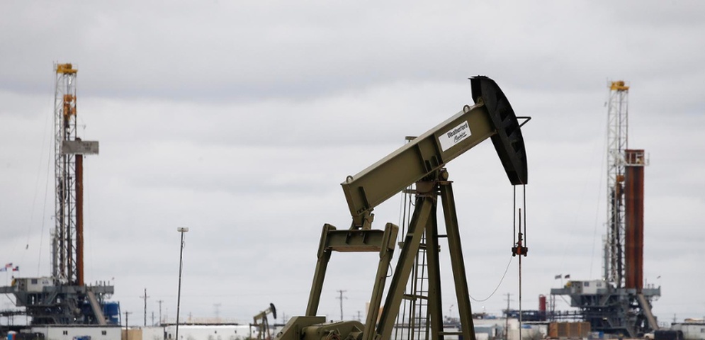baja precio barril petroleo intermediario texas