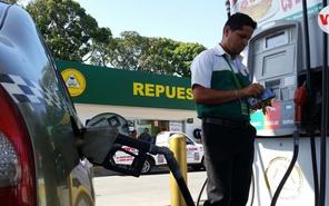 despachador de gasolina en Nicaragua