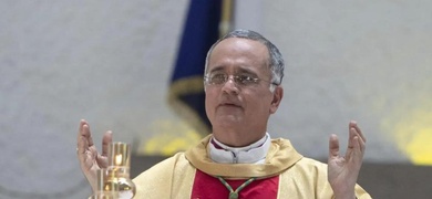 obispo baez  en su mensaje dominical