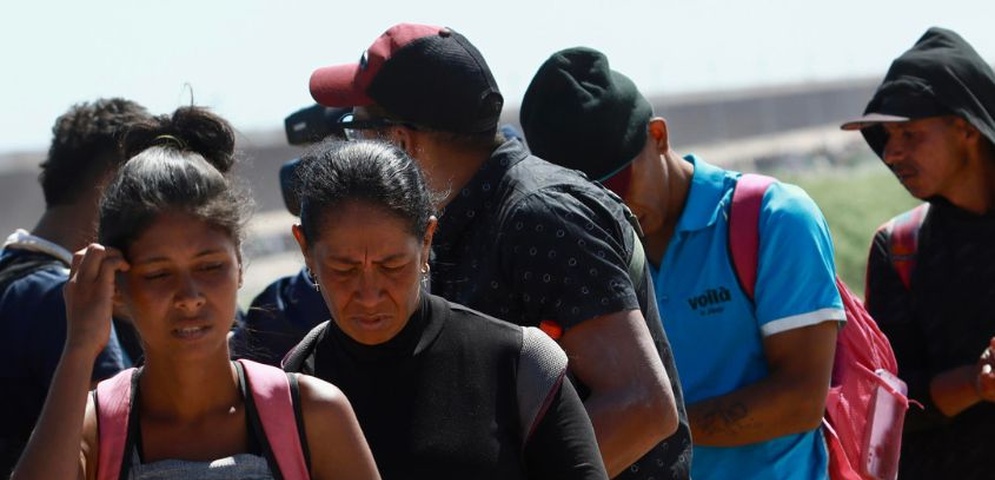 agentes hallan a 415 migrantes de 19 países en mexico