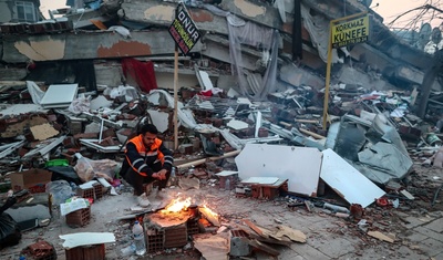 muertos en tuquia y siria por terremotos