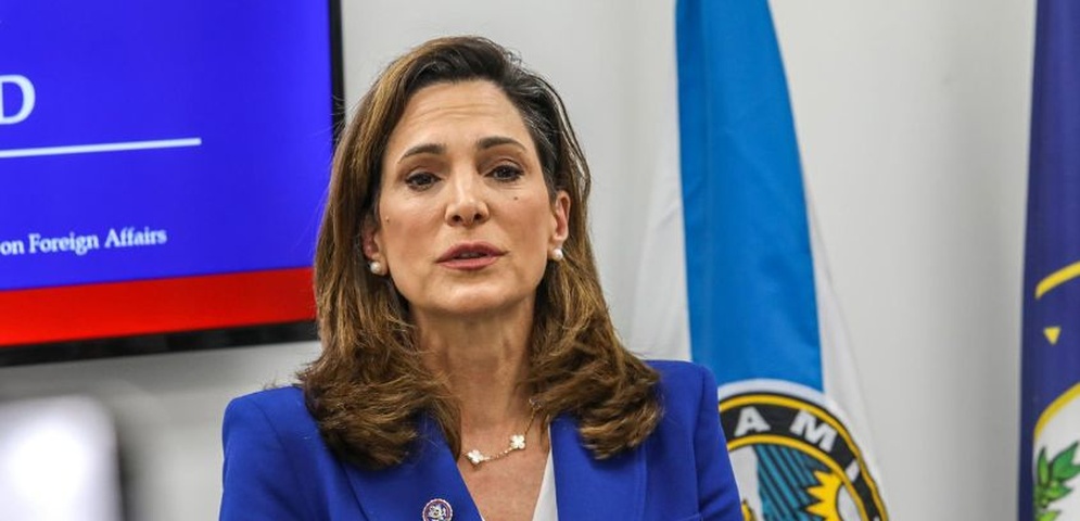 congresista María Elvira Salazar