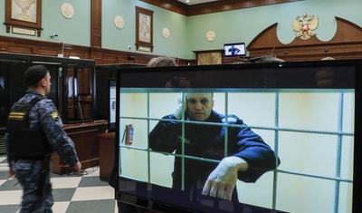 rusia condena opositor navalny