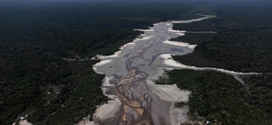 rio negro brasil seco