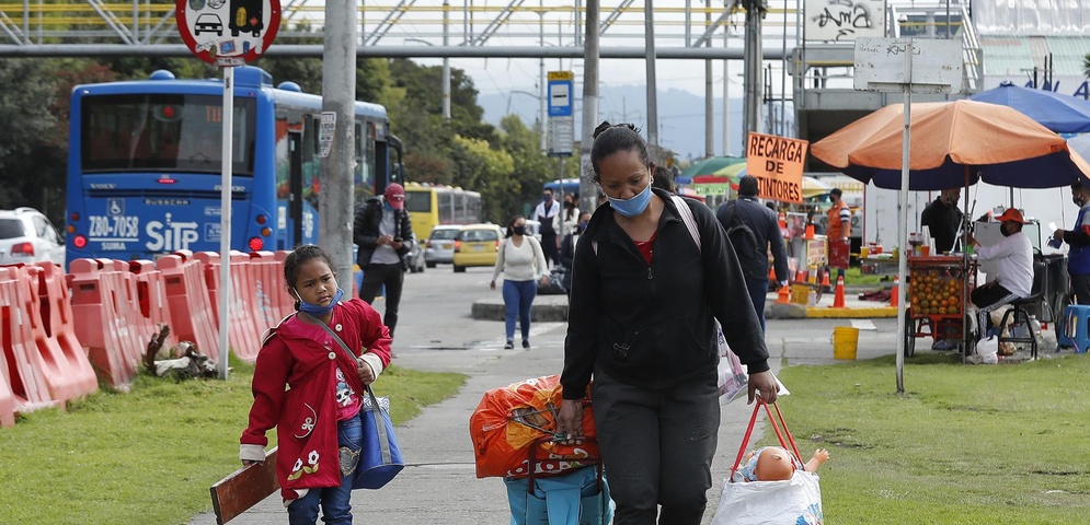 migrantes venezolanos regresan a su pais