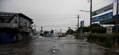 inundacion de calle en managua
