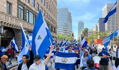 exiliados nicaraguenses marchan en eeuu