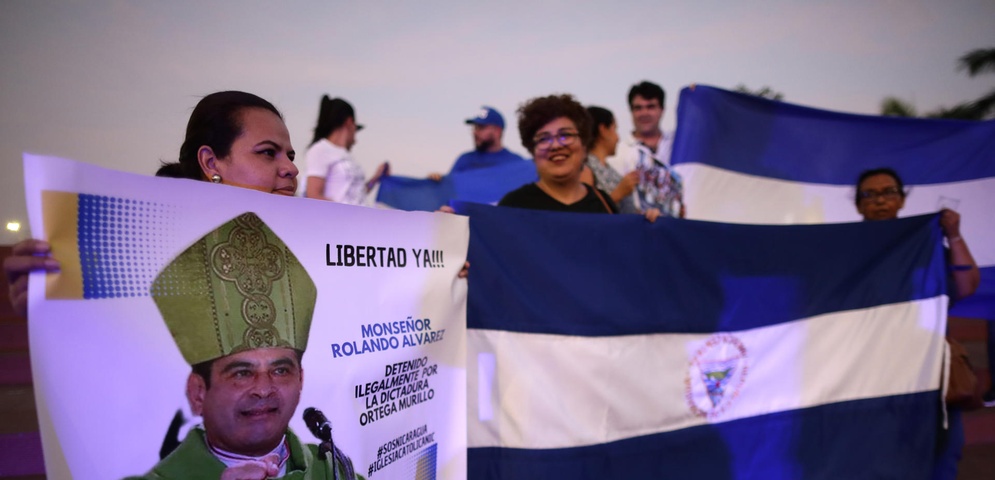 ciudadanos nicaragüenses conmemoran el quinto aniversario de las manifestaciones