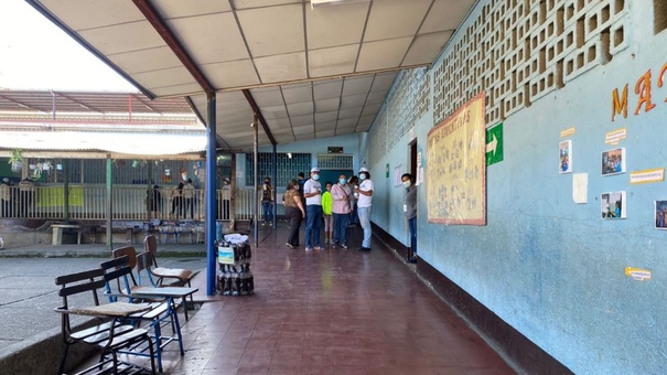 Centro de Votaciones en Nicaragua permanecieron vacíos en votación del 2021.