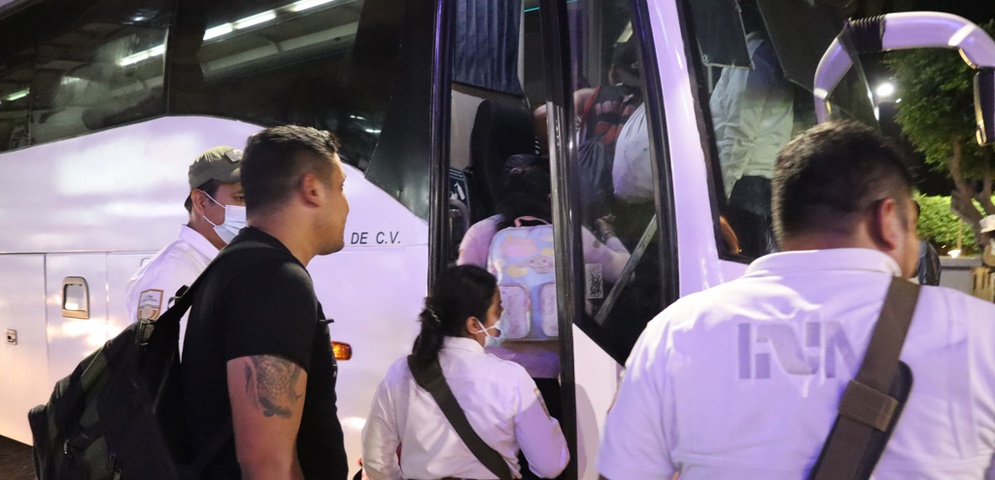 migrantes nicaraguenses hacinados en hotel tijuana