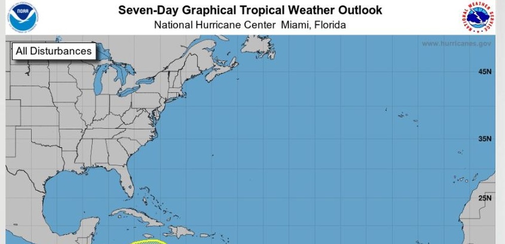 reporte centro nacional huracanes