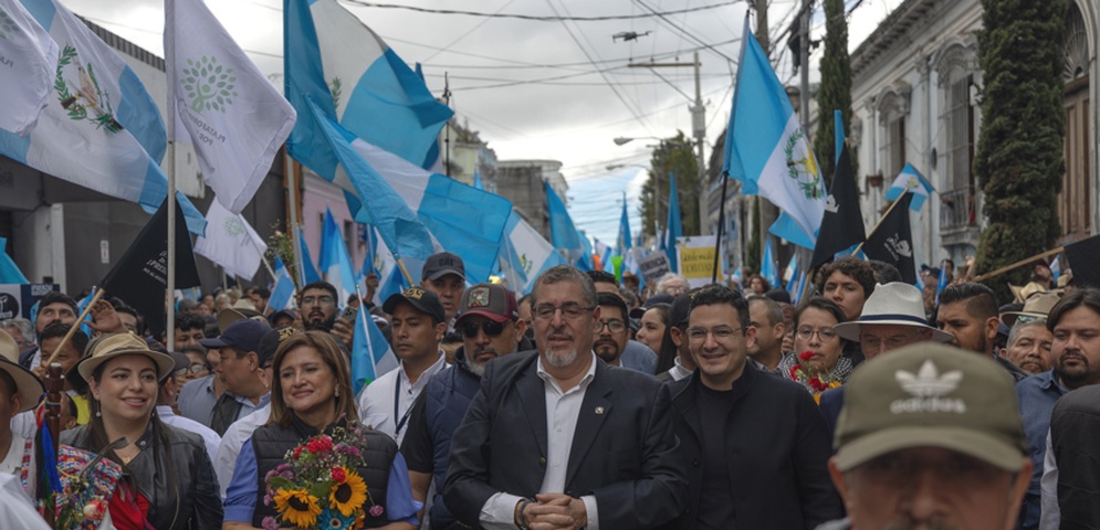 marcha defensa democracia guatemala