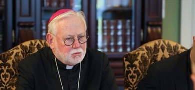 arzobispo Paul Gallagher