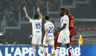 inter celebra victoria al de rossi