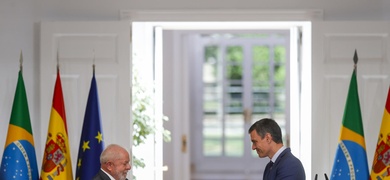 presidente petro sanchez junto lula da silva