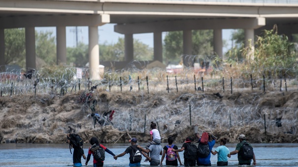 mexico rescate menores rio bravo