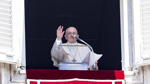 papa francisco manipulacion conclave 2005