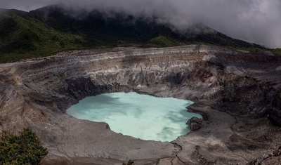 vigilan actividad gases cenizas volcan poas costa rica