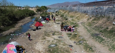 familias migrantes acampan frontera mexico eeuu