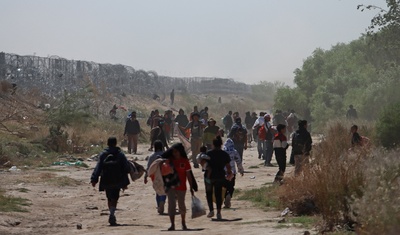 migrantes suben trenes mexico