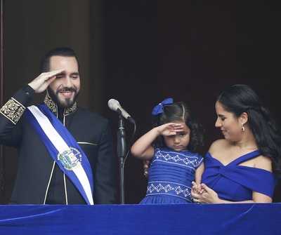 El presidente Bukele promete "sanar" la economía de El Salvador en su segundo mandato