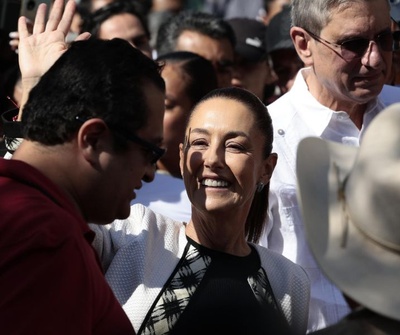 Claudia Sheinbaum se convierte en la primera mujer en ganar la presidencia de México, según datos oficiales