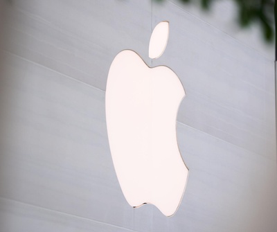 Apple se prepara para lanzar su primera ola de productos de inteligencia artificial