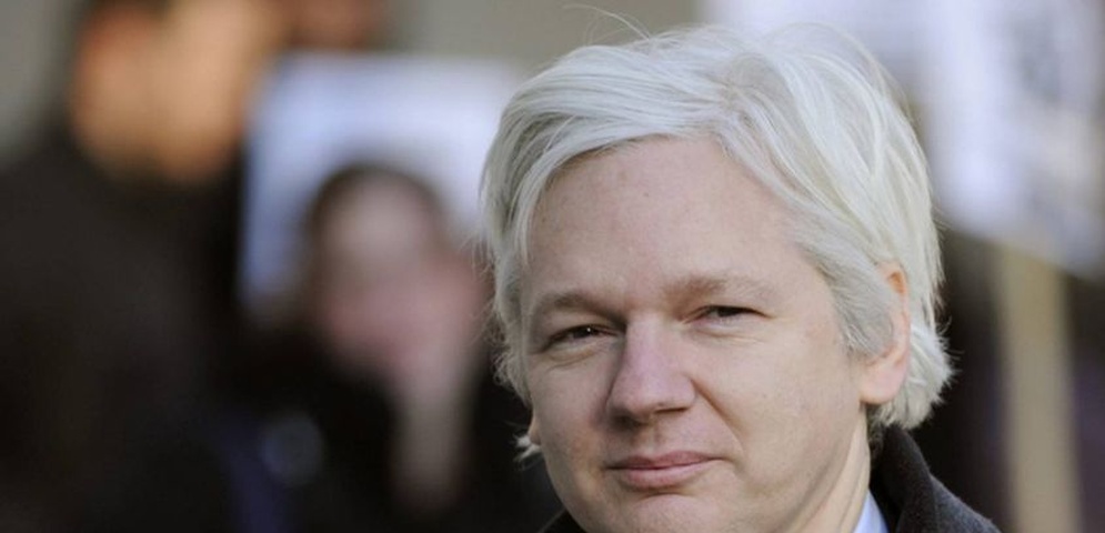 julian assange libre abandona reino unido