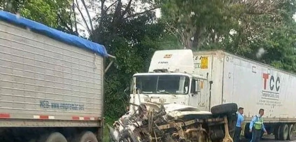 accidente de transito en carretera quezalguaque-posoltega en leon