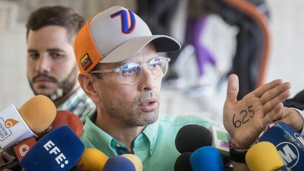 henrique capriles despilfarro nicolas maduro