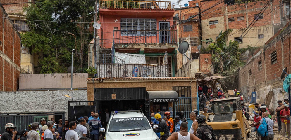 muertos heridos derrume edificio favela venezuela