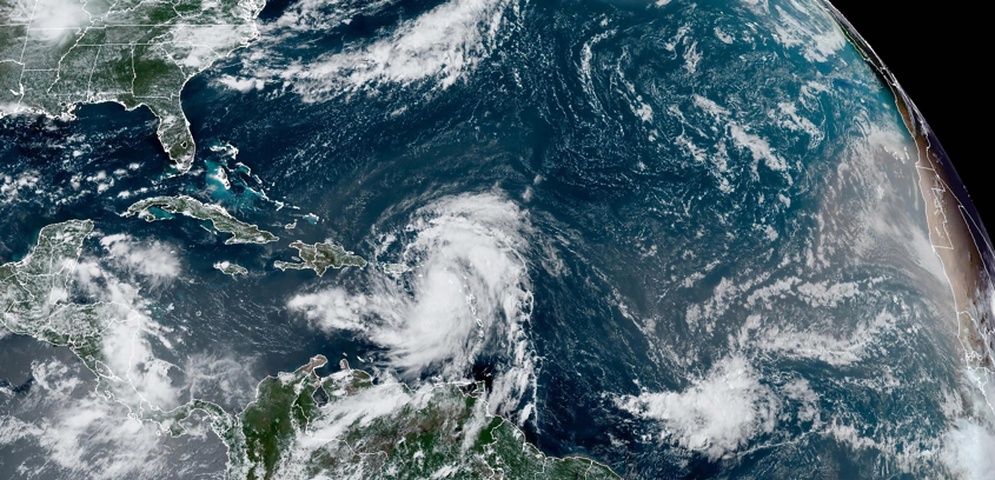 vuelos cancelados aeropuerto puerto rico tormenta