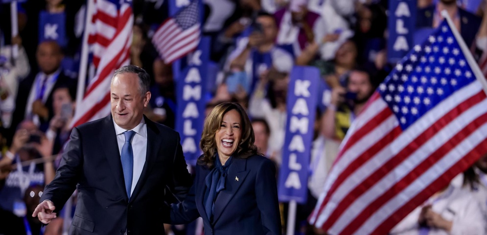 kamala harris impulsada encuentras posconversion