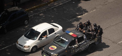 policia nacional bolivariana recorre calles caracas