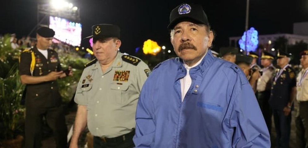 daniel ortega y julio cesar aviles ejercito nicaragua