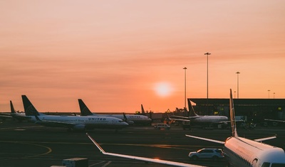 aviones linea aerea aeropuerto vuelos