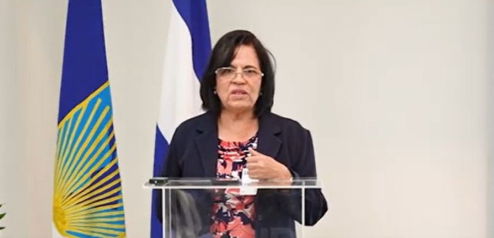 estela maría martínez renuncia viceministra energia nicaragua