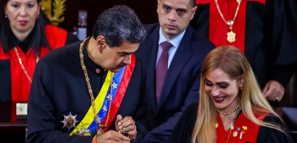 nicolas maduro sanciones tse caryslia rodriguez