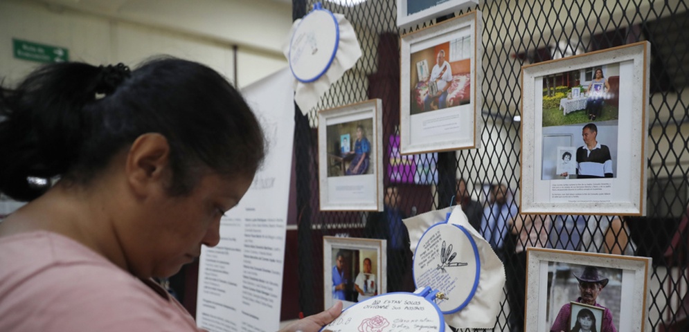 el salvador cruz roja exposicion desaparecidos