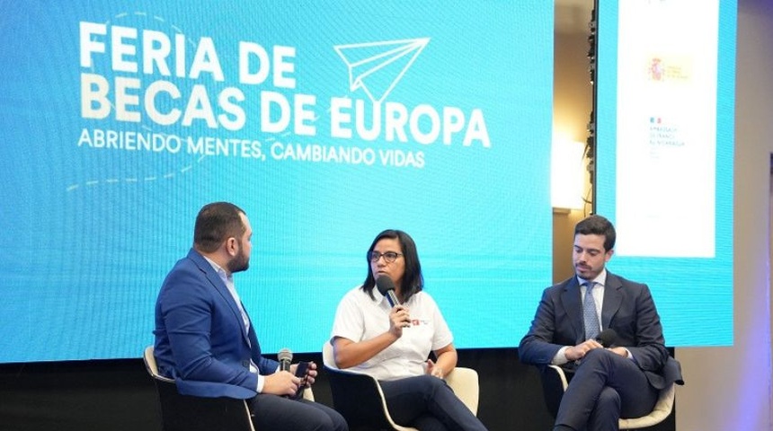 feria becas europa nicaragua