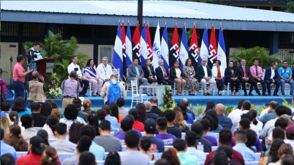 inauguran universidad casimiro sotelo nicaragua