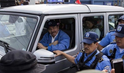 destituyen marcos acuna escolta daniel ortega