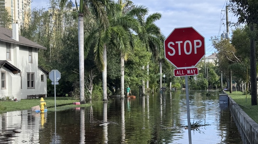 calles inundadas huracan milton florida