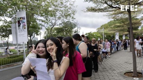 fans taylor swift concierto singapur