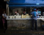 vendedor queso canasta basica mercado managua