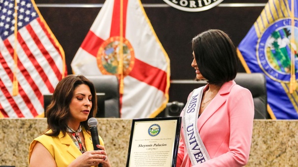 ciudad doral reconoce sheynnis palacios